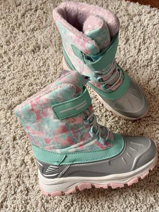 Cizme/ incaltaminte  iarna 32 zapada