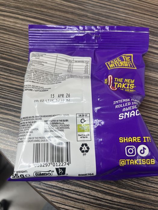 takis вкусные американские чипсы