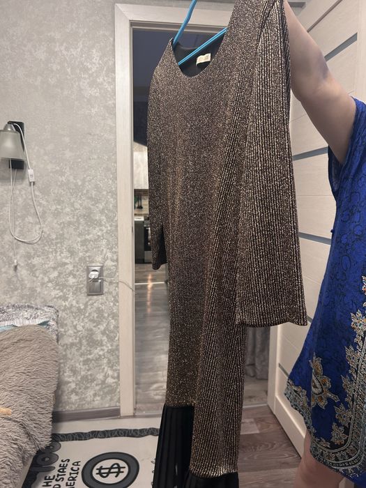 платье нарядное