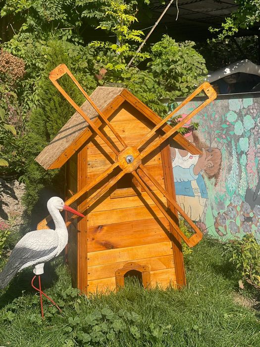 Мельница для сада