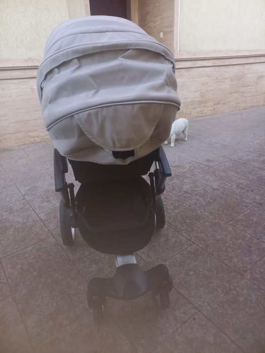 Бебешка  количка