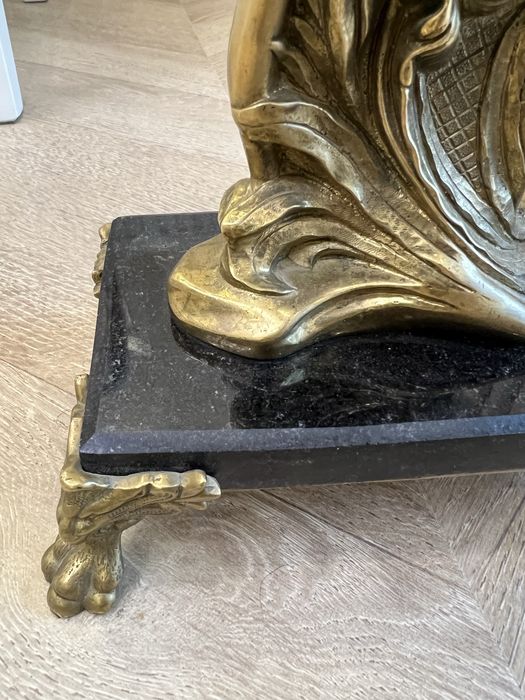 Часы, антиквар, подставка с мрамора