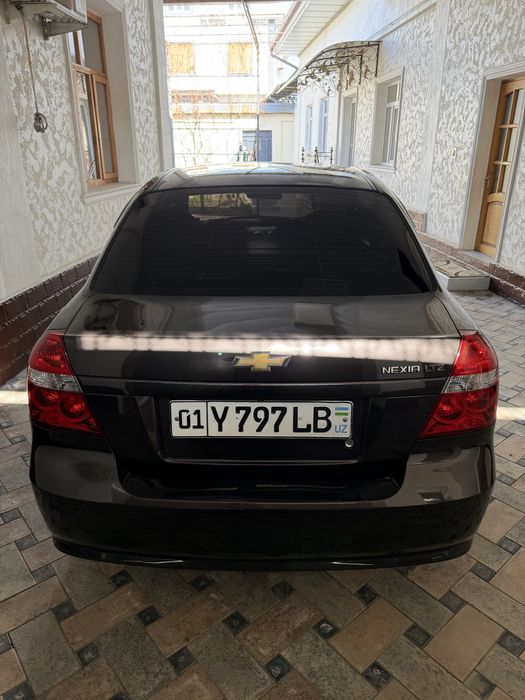 Нексия-3 автомат