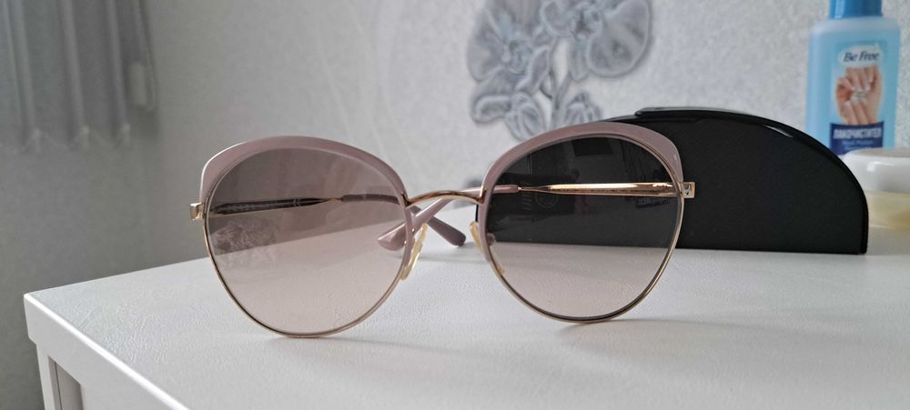 НАМАЛЕНИ Дамски очила Prada