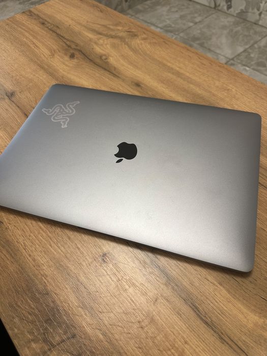 Macbook pro 16 512