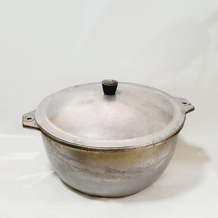 Казан чугунный 8 литров