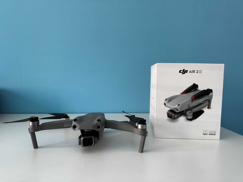 Дрон DJI Air 2S 5.4K с аксесоари