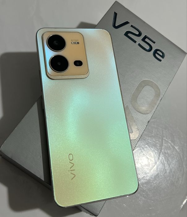 Продам Vivo V25е