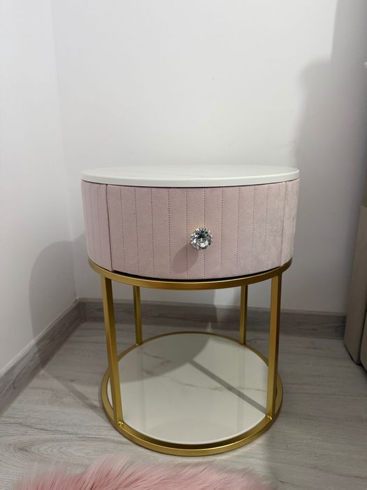 2 noptiere catifea la 1000 ron Mauro Ferretti