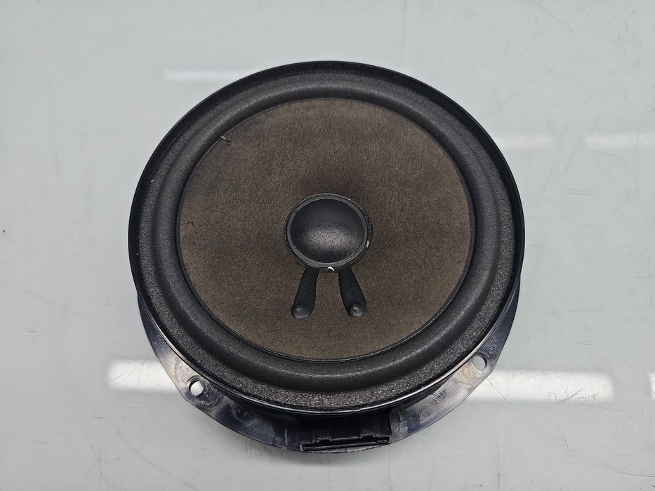 Boxa dreapta spate Volkswagen Touran (1T3) [Fabr 2010-2015] 1T0035411A