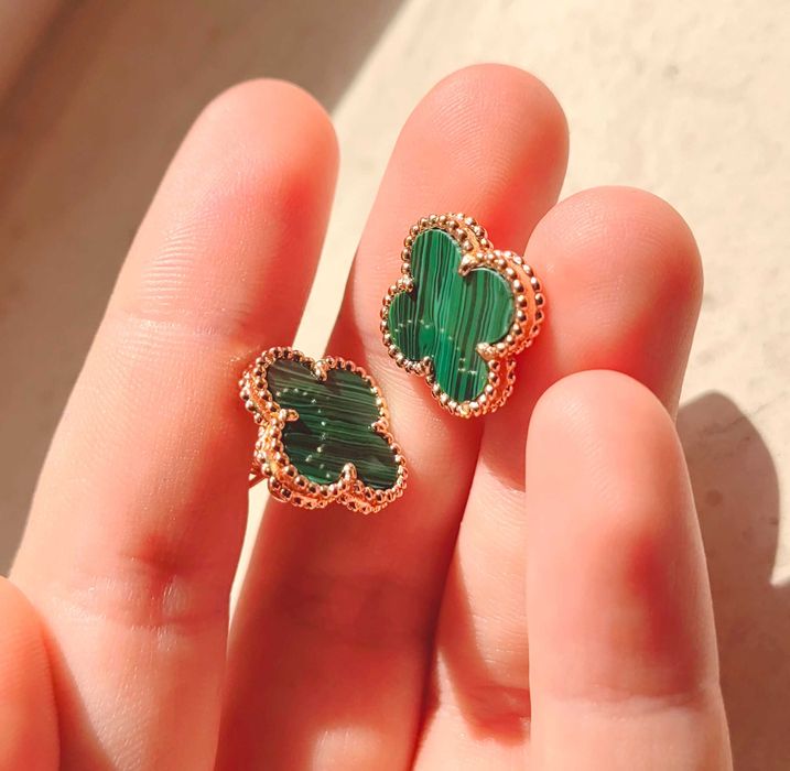 Златни дамски обеци със зелен малахит - Van Cleef & Arpels VCA