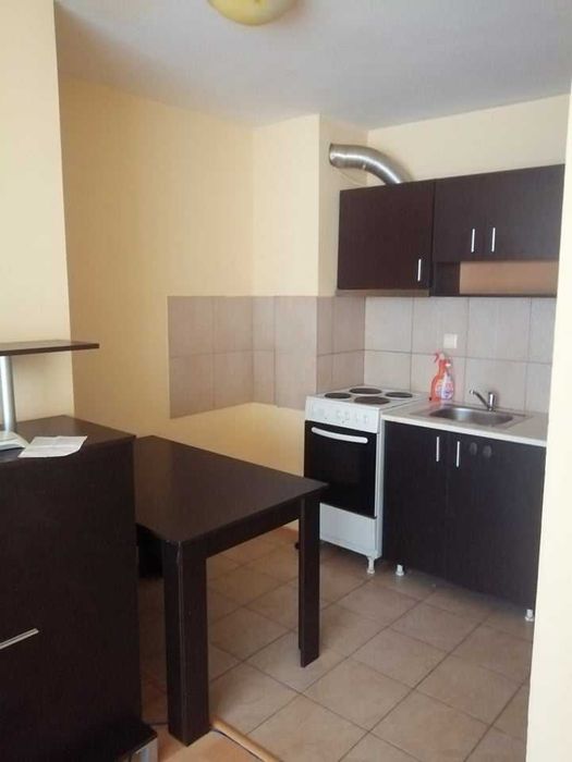 Дава се под наем Тристаен апартамент в Бургас, Славейков - 81 кв.м за 240 € - Снимка #10