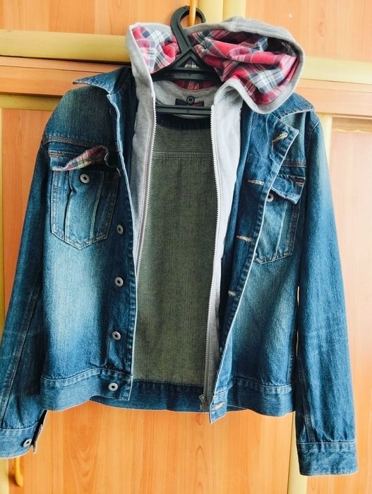 Продам джинсовые куртки женские