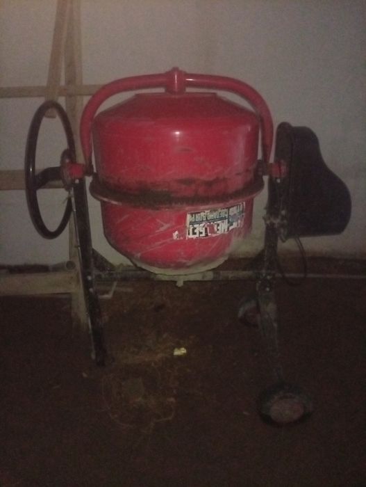 Бетонамешалка сатылады