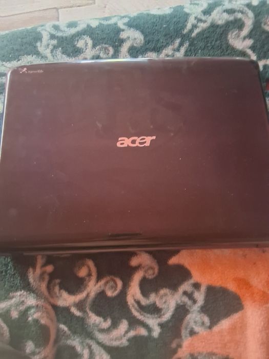 Vand laptop       .