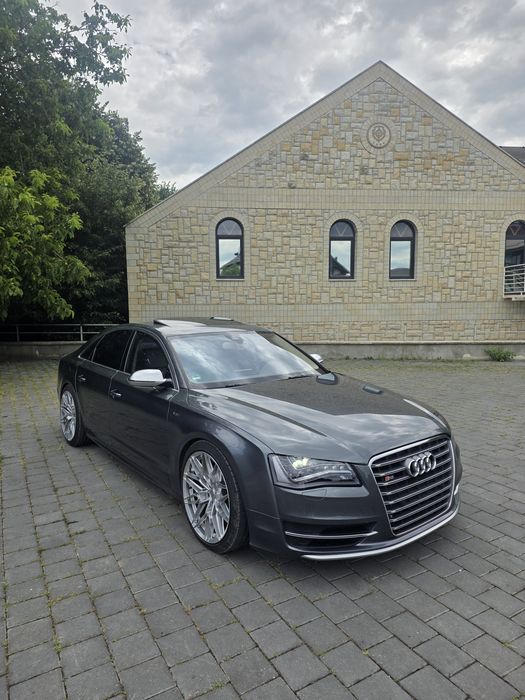 Audi S8 701Cai & 1045Nm
