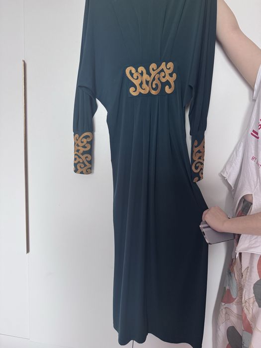 Продается стильные платья