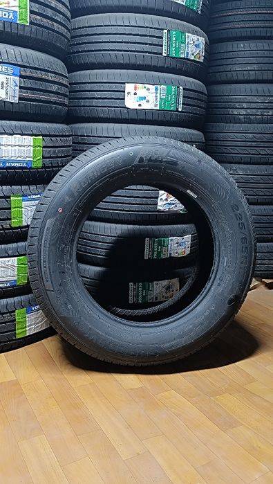 225/65R17  ROATIGER