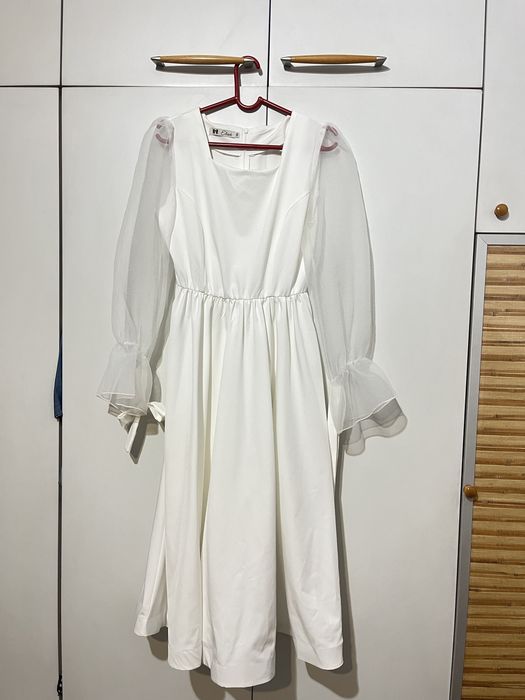 Белое платье для мероприятий