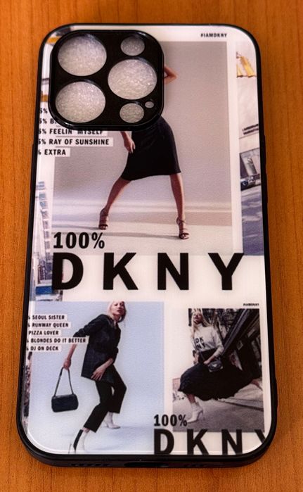 Калъф DKNY за iPhone 13 Pro със стъклен гръб