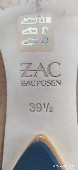 Продаю новые замшевые женские туфли-балетки 39,5 размера