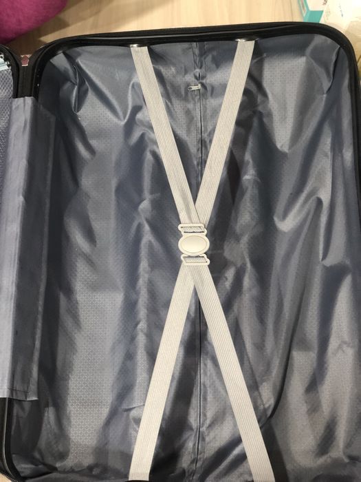 Чемодан М 60/40/25