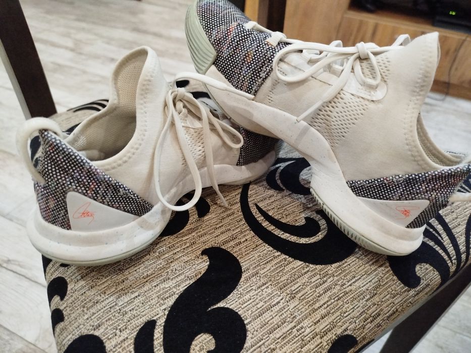 Маратонки Stephen Curry