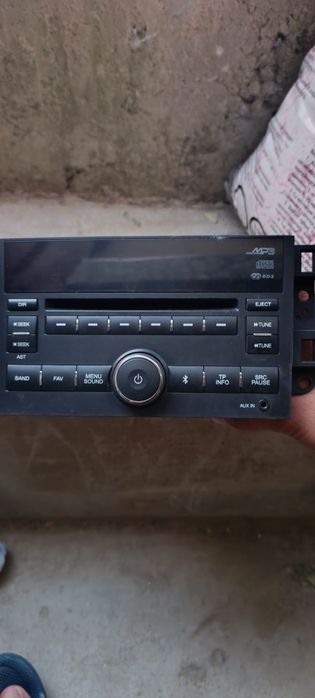 Магнитофон срочно сотилади