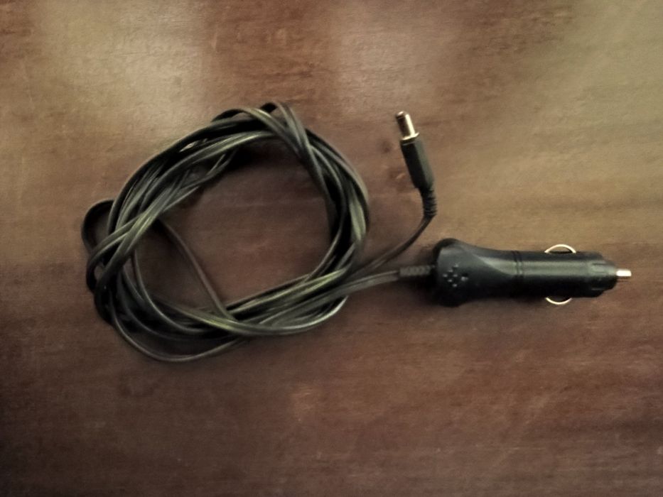 19"  led телевизор 220/12 V