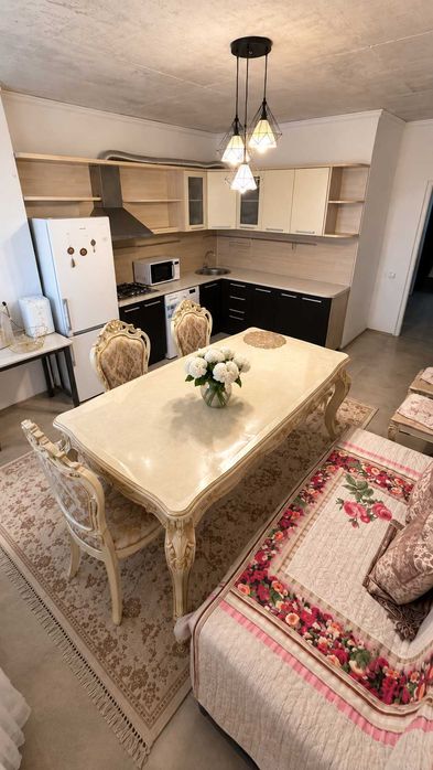 Продам 1 комн кв. 73*m2 в Астане около парка