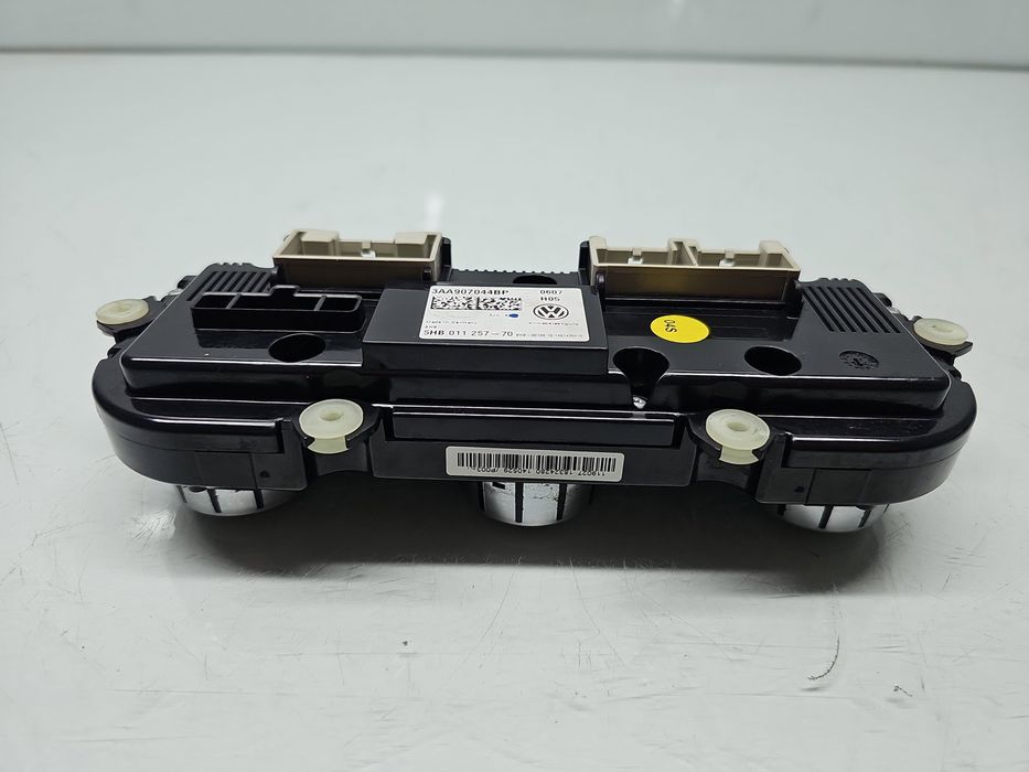 Panou comanda clima Volkswagen Passat CC (358) [Fabr 2012-2016] 3AA907