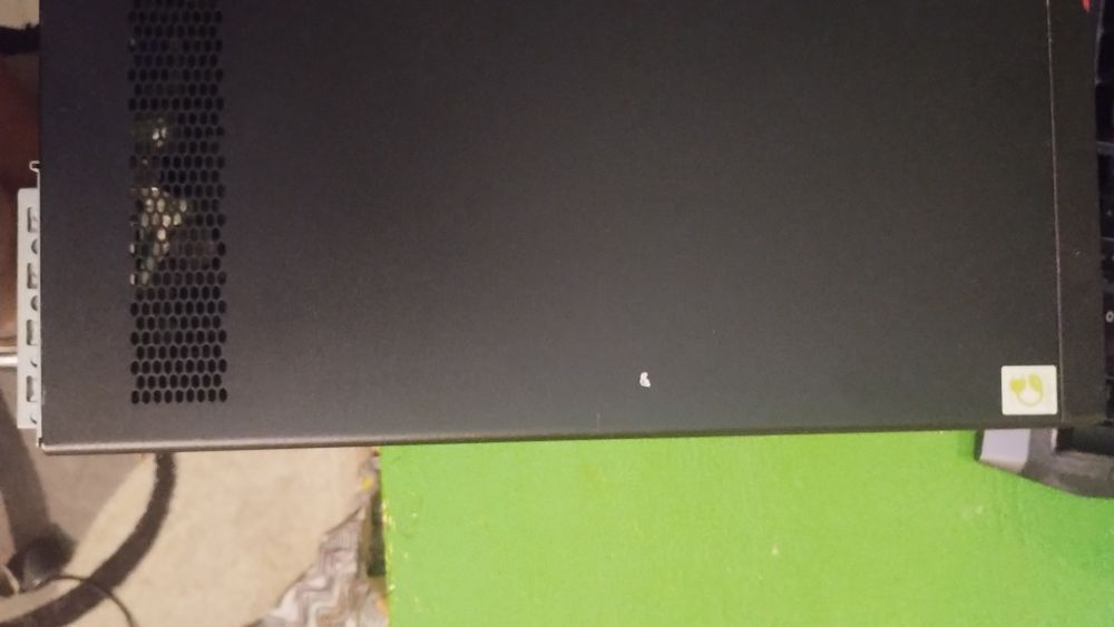 Fujitsu Esprimo E720