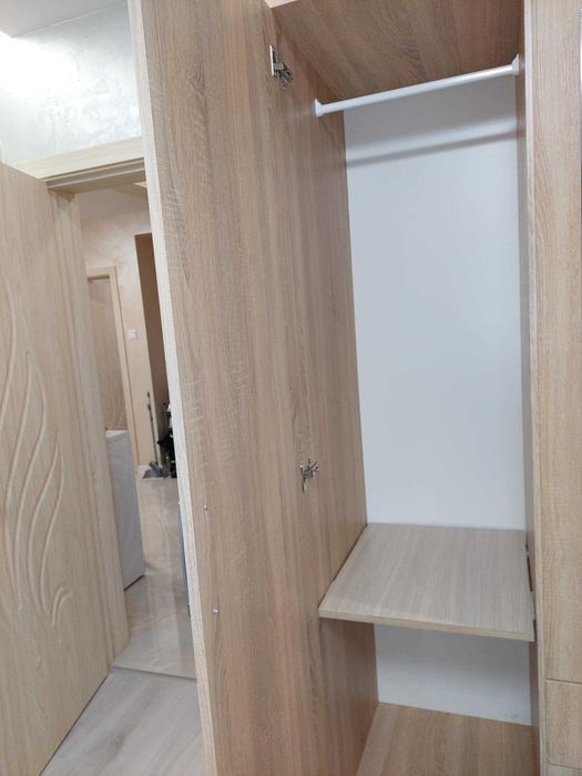 Мебели - гардероб, скрин, бюро, нощно шкафче и етажерка LEGO Нови цени