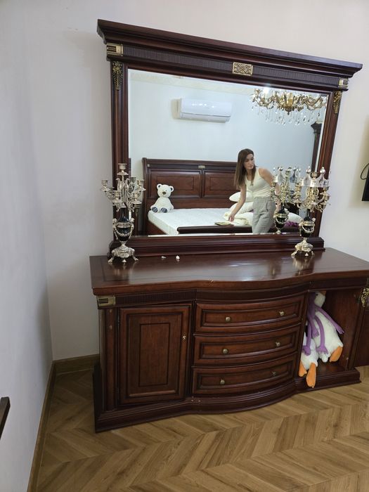 Спальный гарнитур