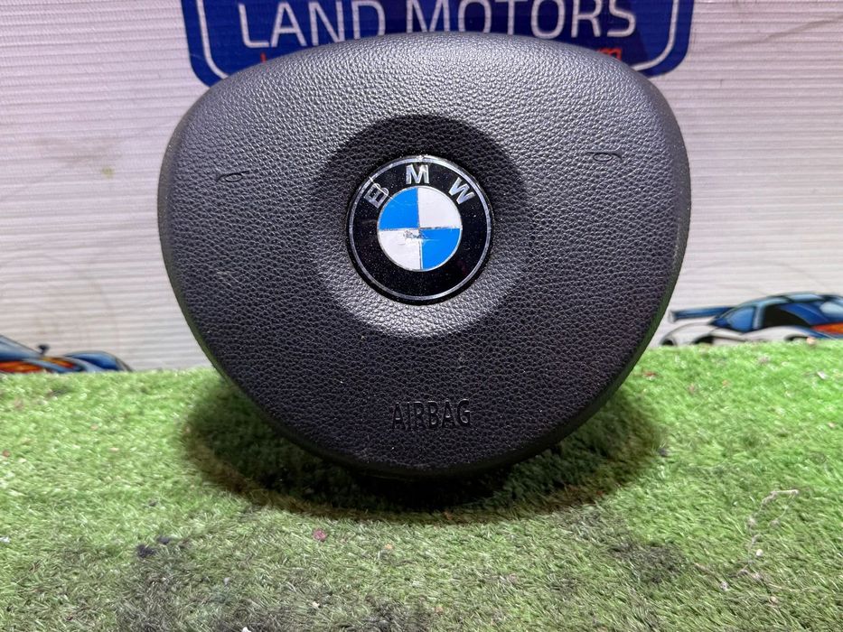 AIRBAG VOLAN BMW E93 320D 2013 2.0 DIESEL COD OEM 305163799001-AJ / 32306884672 / 6884672 / DECAPOTABILĂ (CABRIOLET) 2005-2013