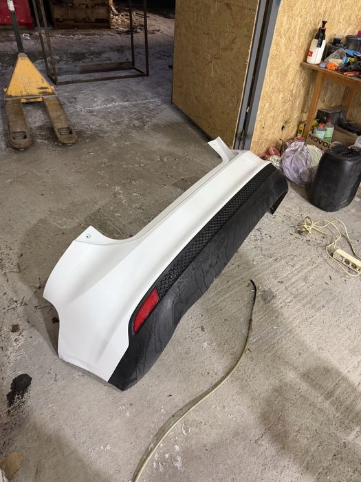 Bara spate ford focus mk3 hatchback