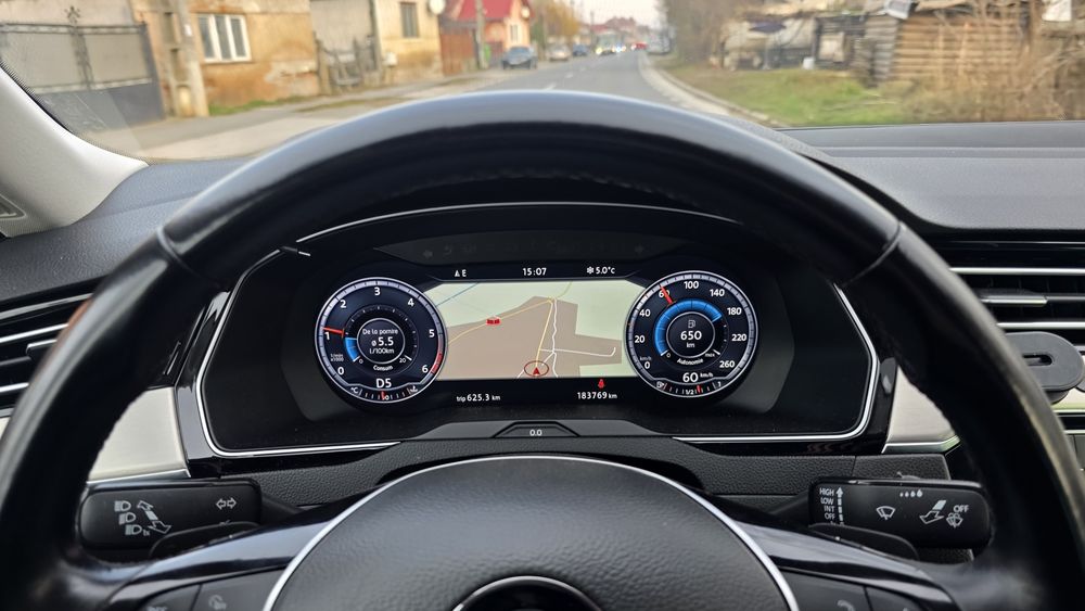 Volkswagen Passat B8 R-Line fara Ad-blue