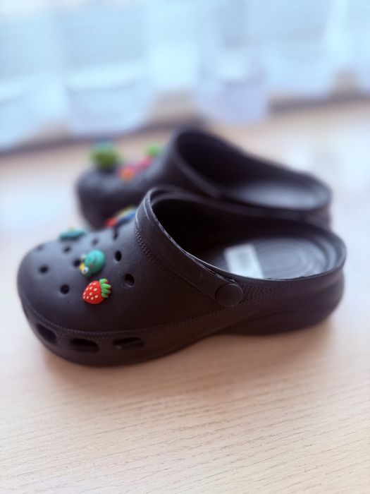 Кроксы шлепанцы сланцы