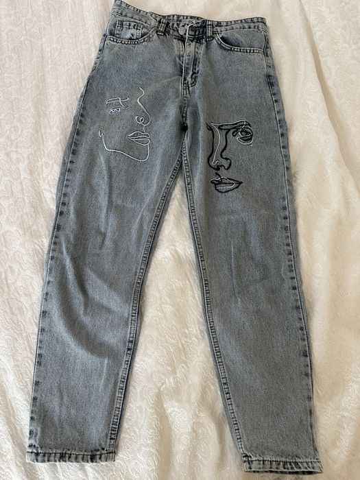 Дамски дънки и панталони