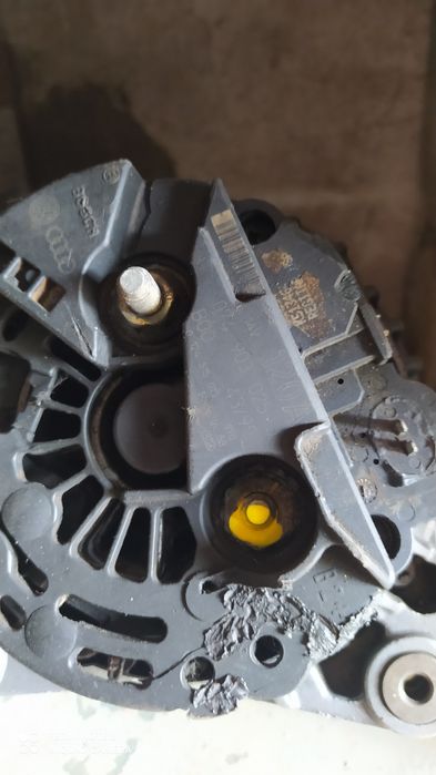 Генератор фольцваген мультивен,Т4