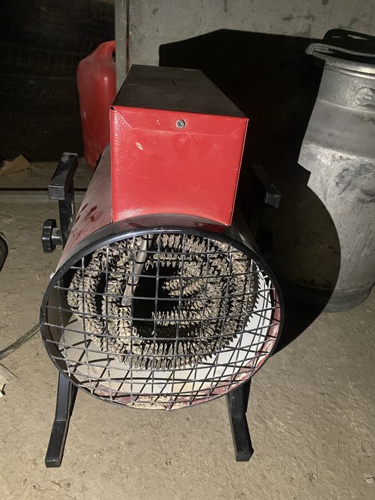 Продам тепловентилятор 380в