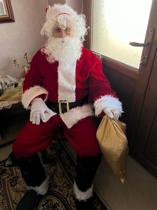 Închiriez costum de Moș Crăciun  (XL-XXL)