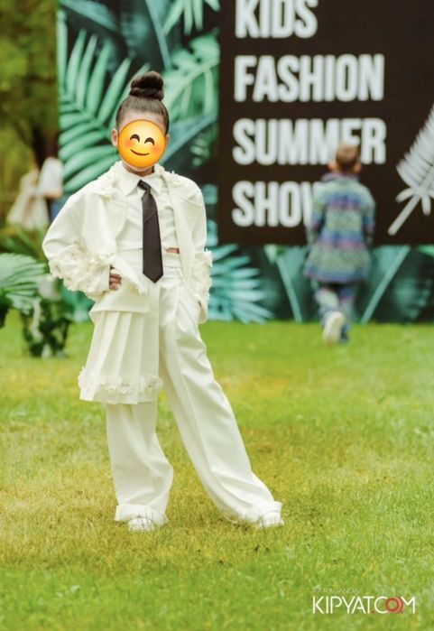 Дизайнерский детский костюм 5ка