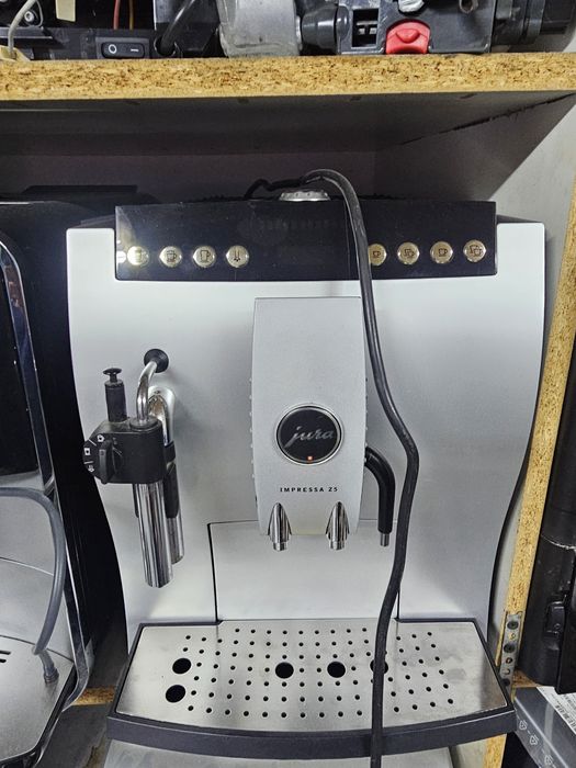 Aparat cafea Jura z5