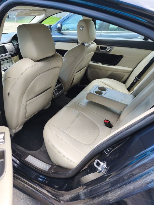 JAGUAR XF 2010 — imagine 5