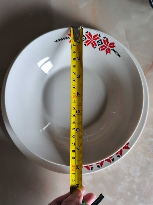 set farfurii model etnic/traditional