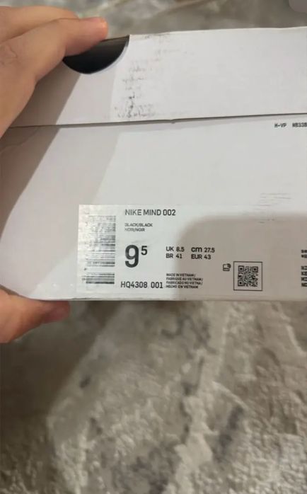 Кроссовки новые Nike