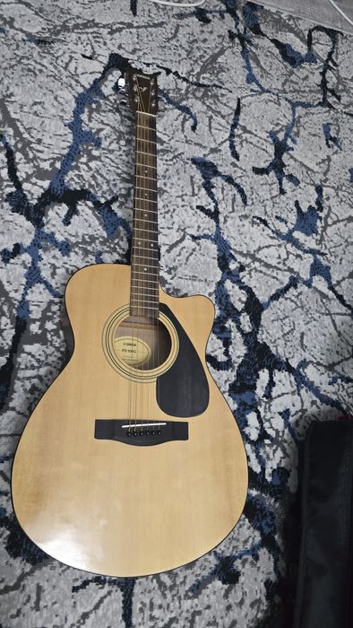 Гитара Yamaha FS100C