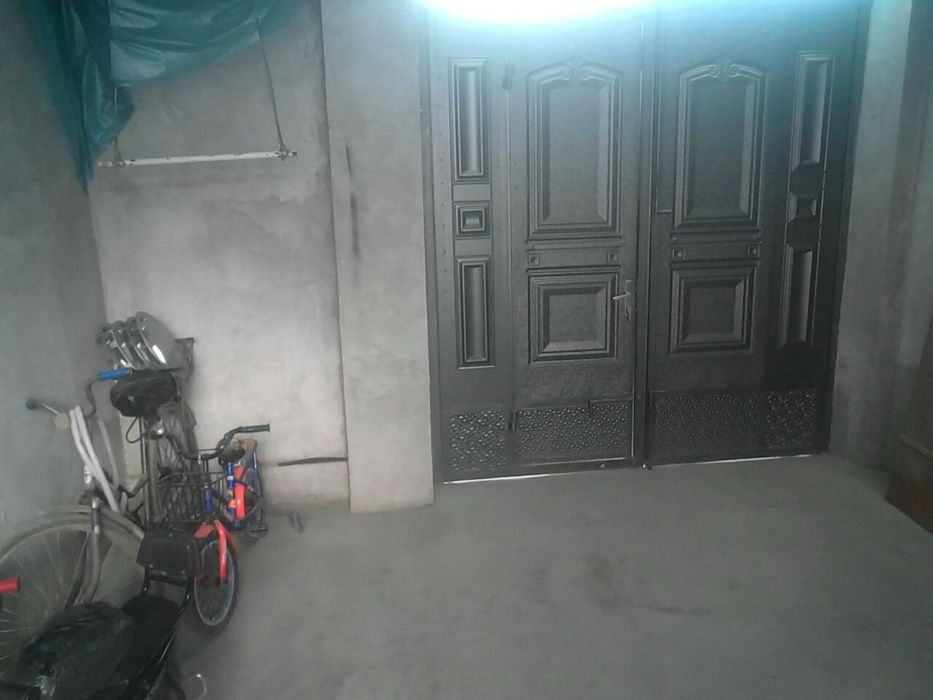 Уй сотилади маргилон автовокзал оркасиде коча 7-богча олдида