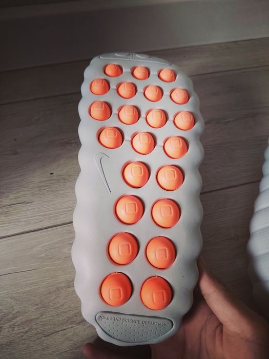 Шлепка nike mind 001
